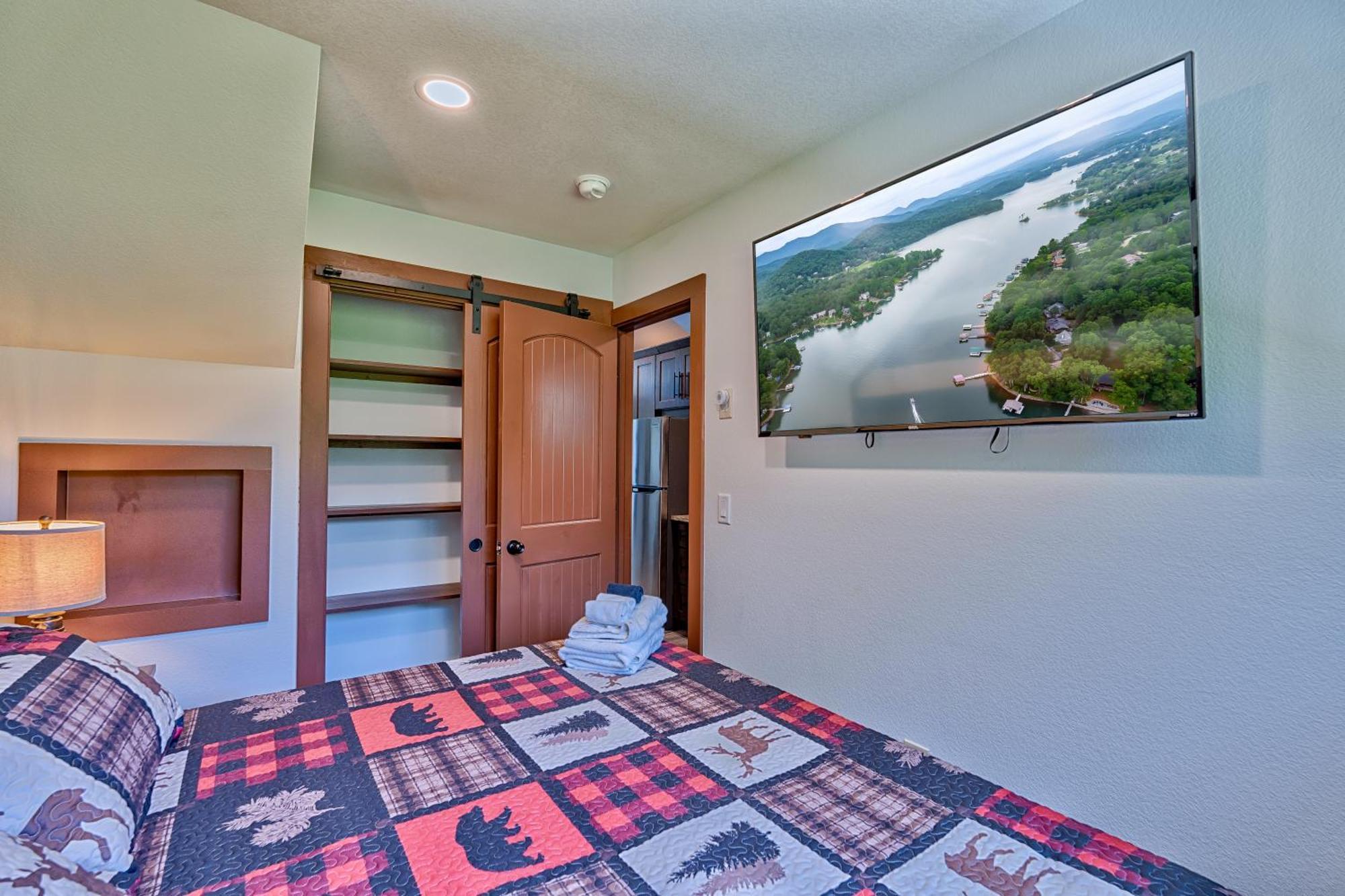 Retreat On The Lake Hiawassee Exteriör bild